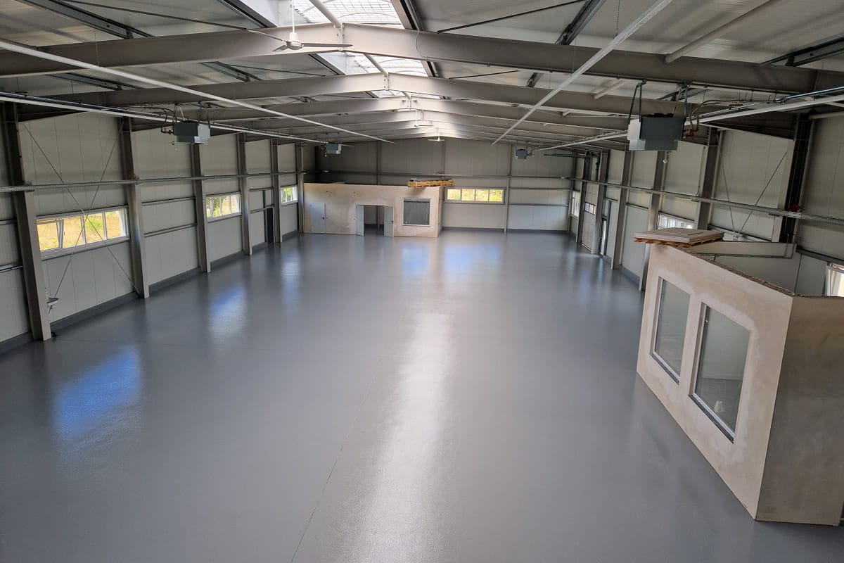 Beschichtung Einer Produktionshalle Industriebodenbeschichtung Bielefeld Industriebodenbeschichtung Bielefeld