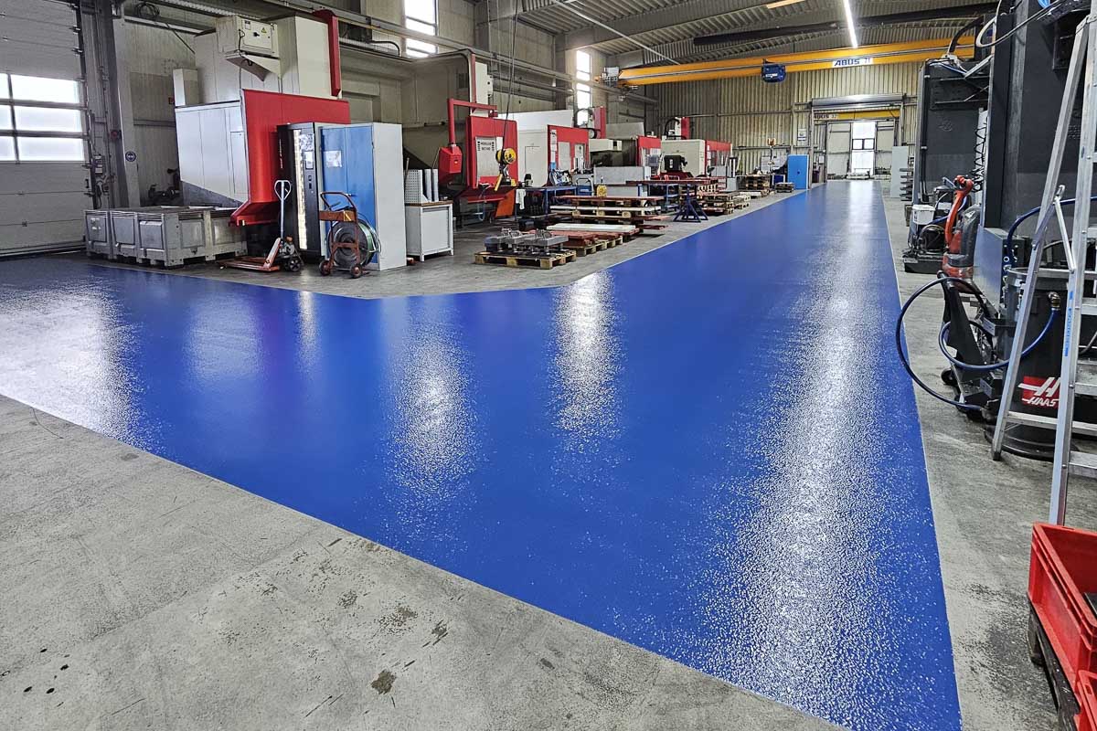 Bodenbeschichtung Kennzeichnen Fahrtweg Industriebodenbeschichtung Bad Oeynhausen Industriebodenbeschichtung Bad Oeynhausen